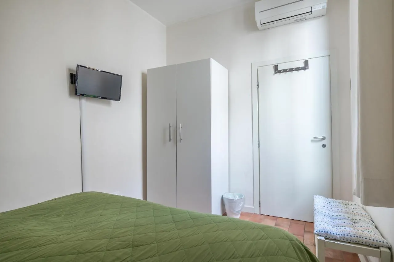 B&B Giorni Dipinti Florence Bed & Breakfast