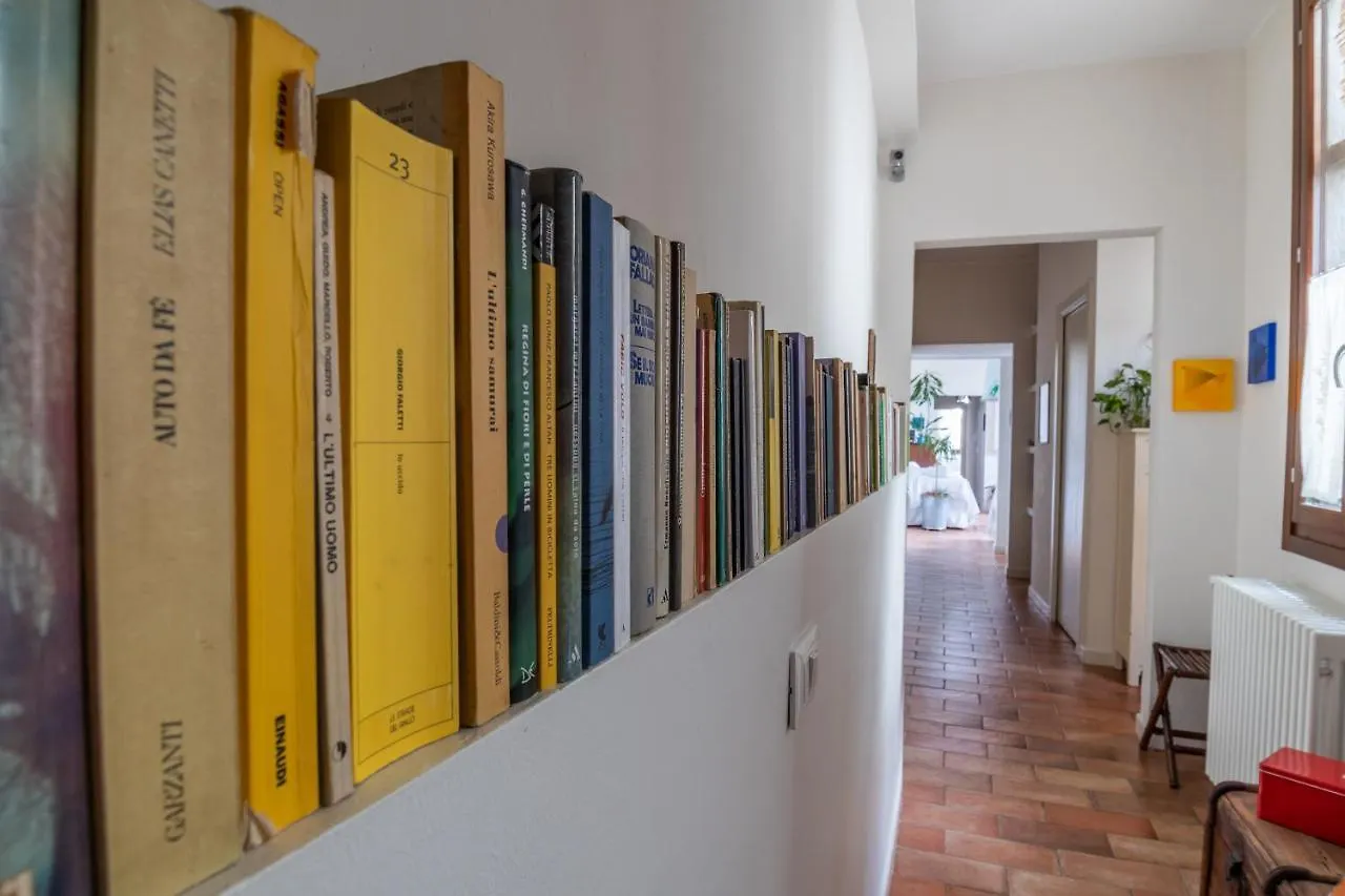 B&B Giorni Dipinti Florence Italy