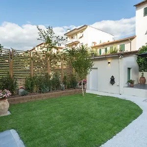 Guest house Le Stanze Di Carla! Bagno Privato, Cucina In Comune, Florence